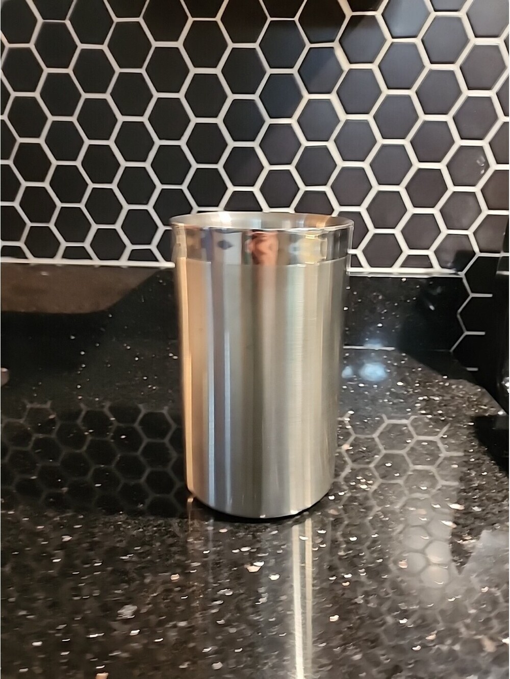 Oggi Steel Holder Enfriador De Vino Stainless Steel - 7" Wood Utensil 7023